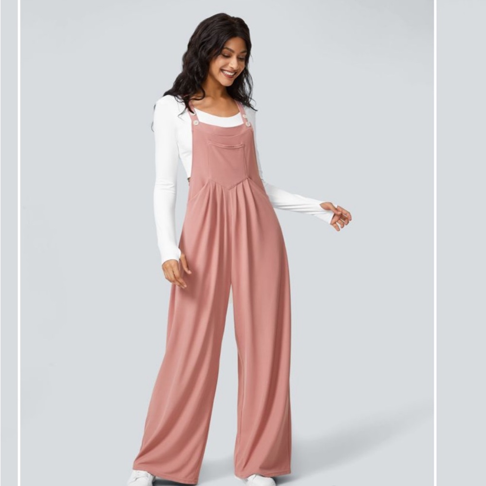 ✨ Halara Jumpsuit ✨